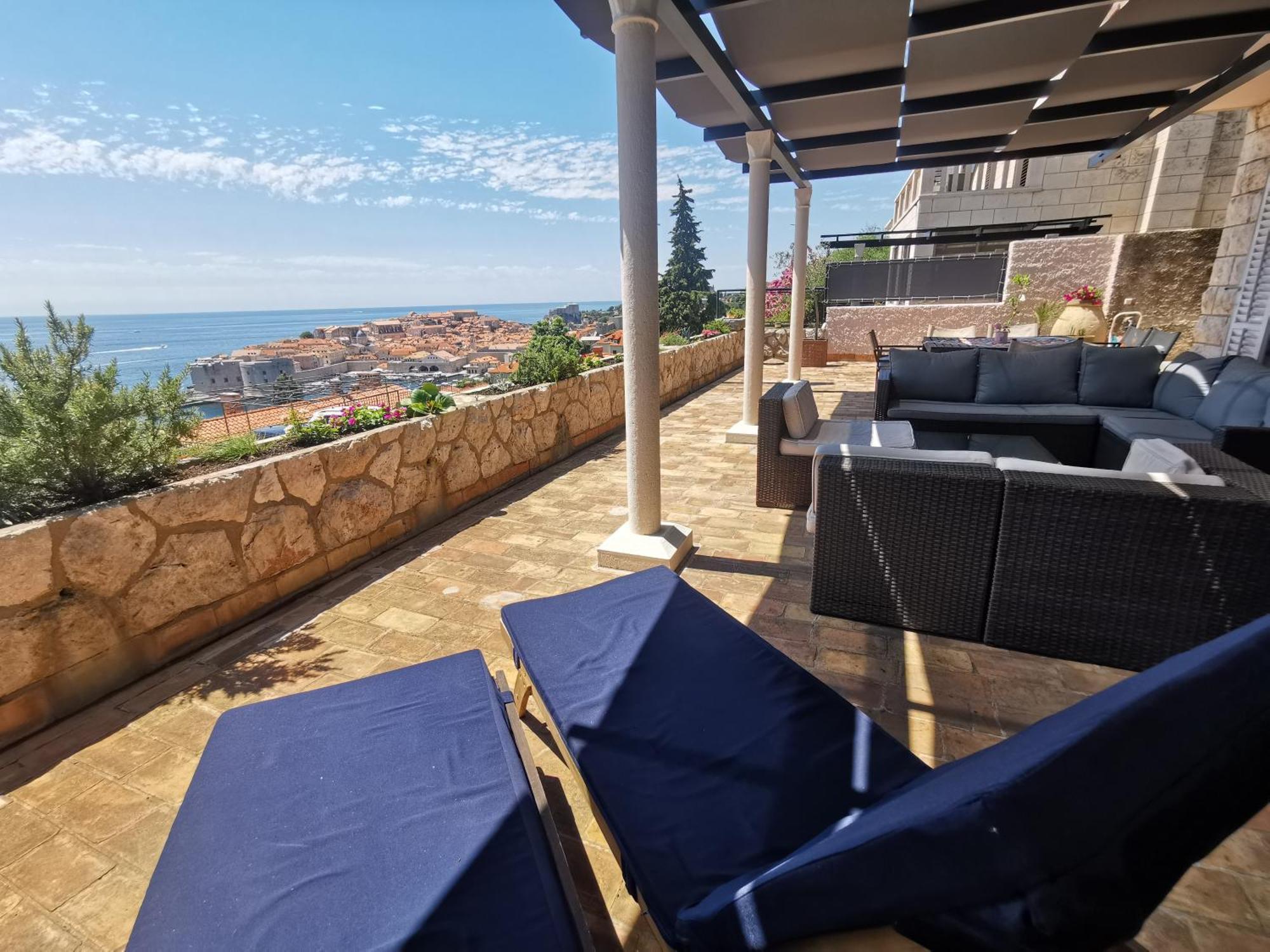 Dubrovniks Best Views Apartment From A Spacious Terrace Bagian luar foto